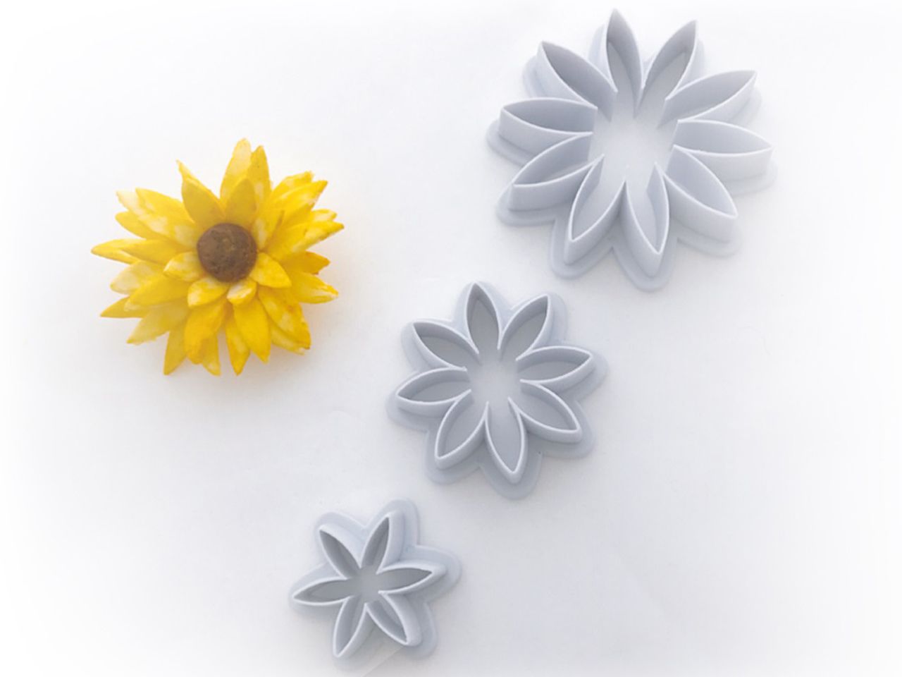Ausstecher-Set: Sonnenblumen, Edelstahl, 3 Größen, 2,9, 4,2 , 6,1 cm
