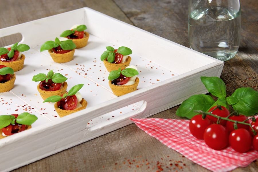 Tartelettes Mini-Snack Tomate/Basilikum, Ø 4,2 cm, 32 Stück