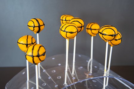 Basketball-Cake-Pops