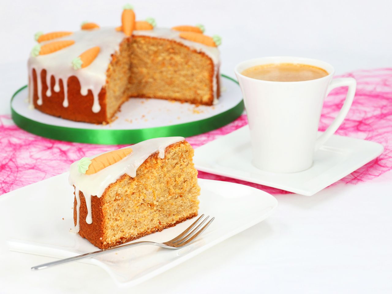 Backmischung Ginger Carrot Cake, inkl. Glasur & Marzipan-Rüblis, 510 g