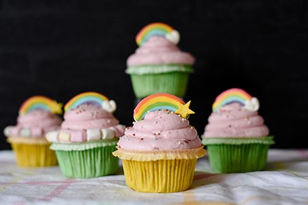 Regenbogen Muffins