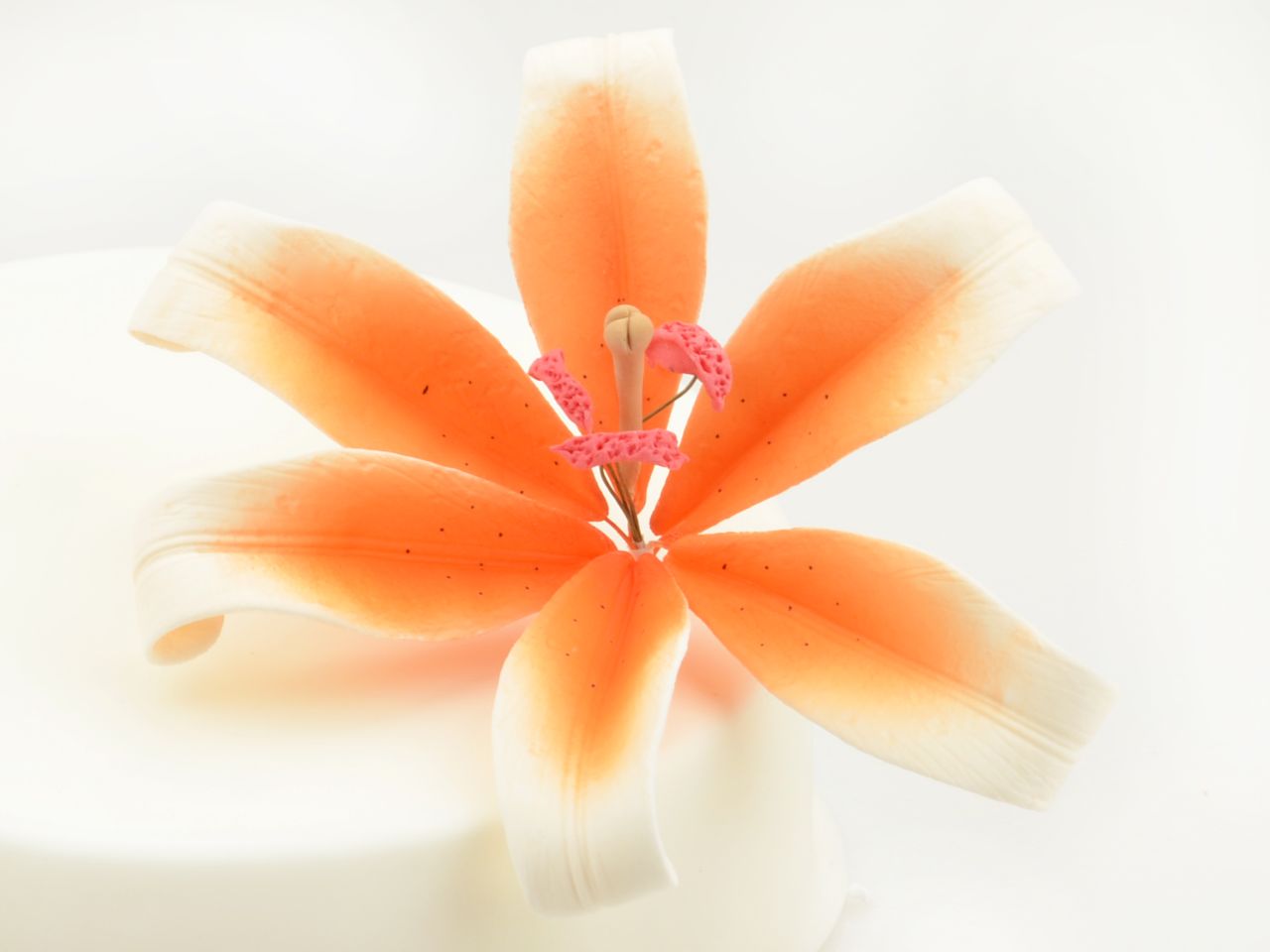 Feinzucker-Blüte Lily white orange spray, 12,7 cm
