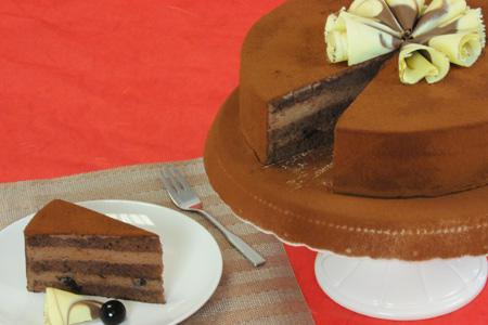 Schokoladen-Amarena-Torte