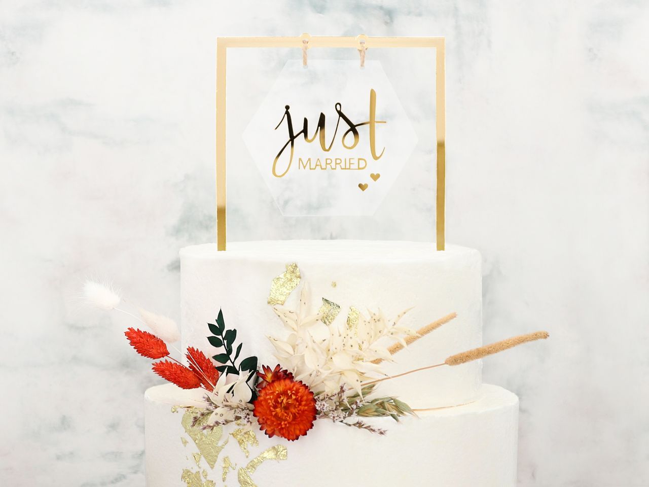 Cake Topper: Just married, glänzendes Gold, 17 x 16 cm